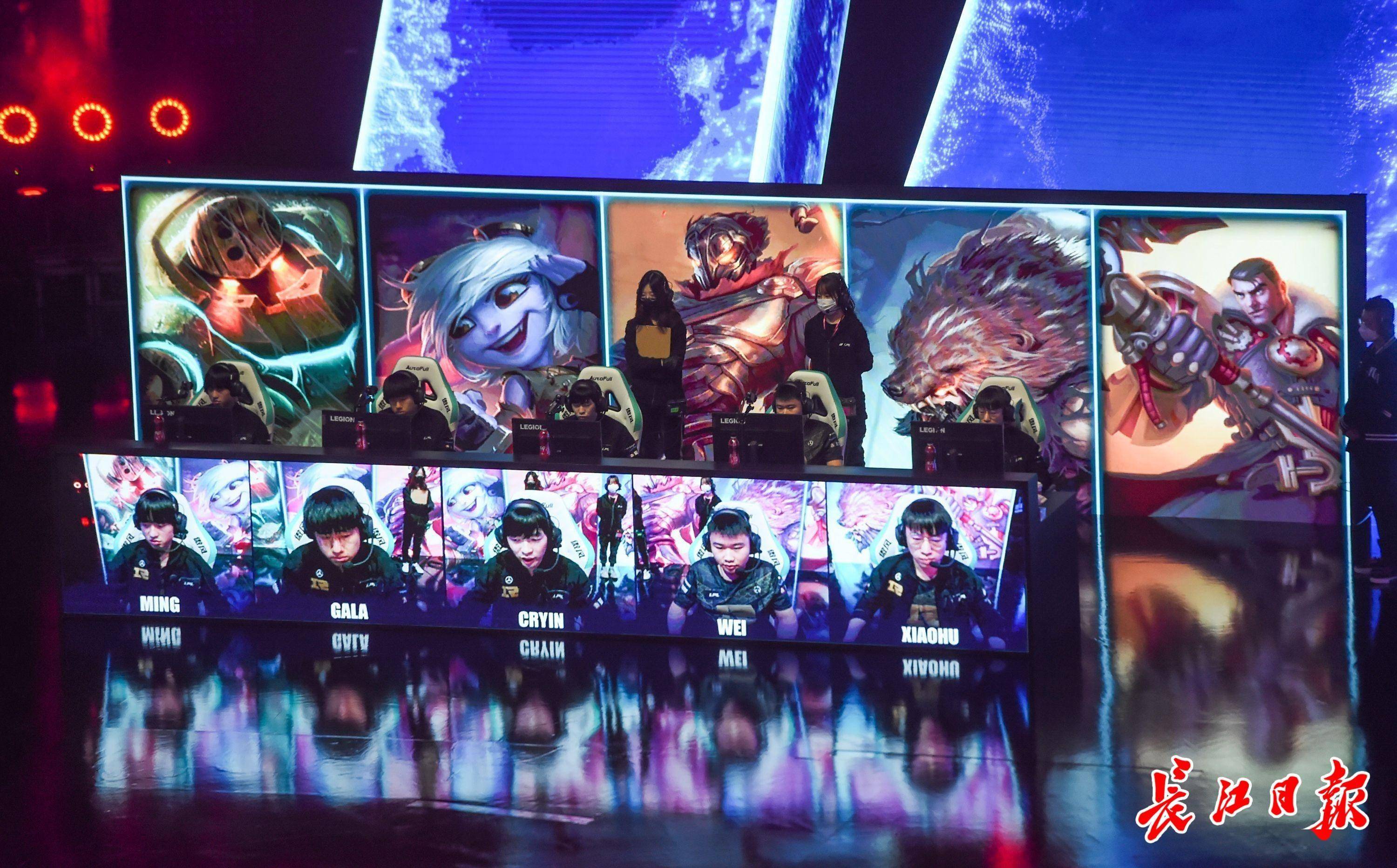 热门游戏试玩平台萨拉赫巅峰对决,Ning与70激战RNG分钟,赛况扑朔迷离胜负难料!(萨拉赫比赛视频)