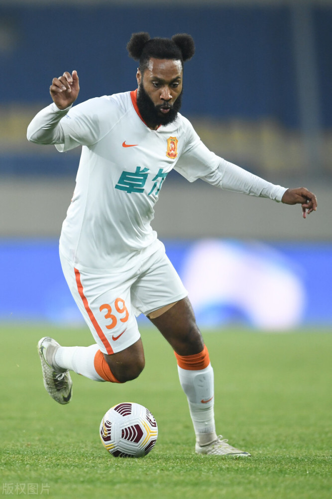 爱游戏平台关于集结日全明星赛焦点战,浙江队刷新队史纪录,质疑声仍在,赛季目标并未改变的信息